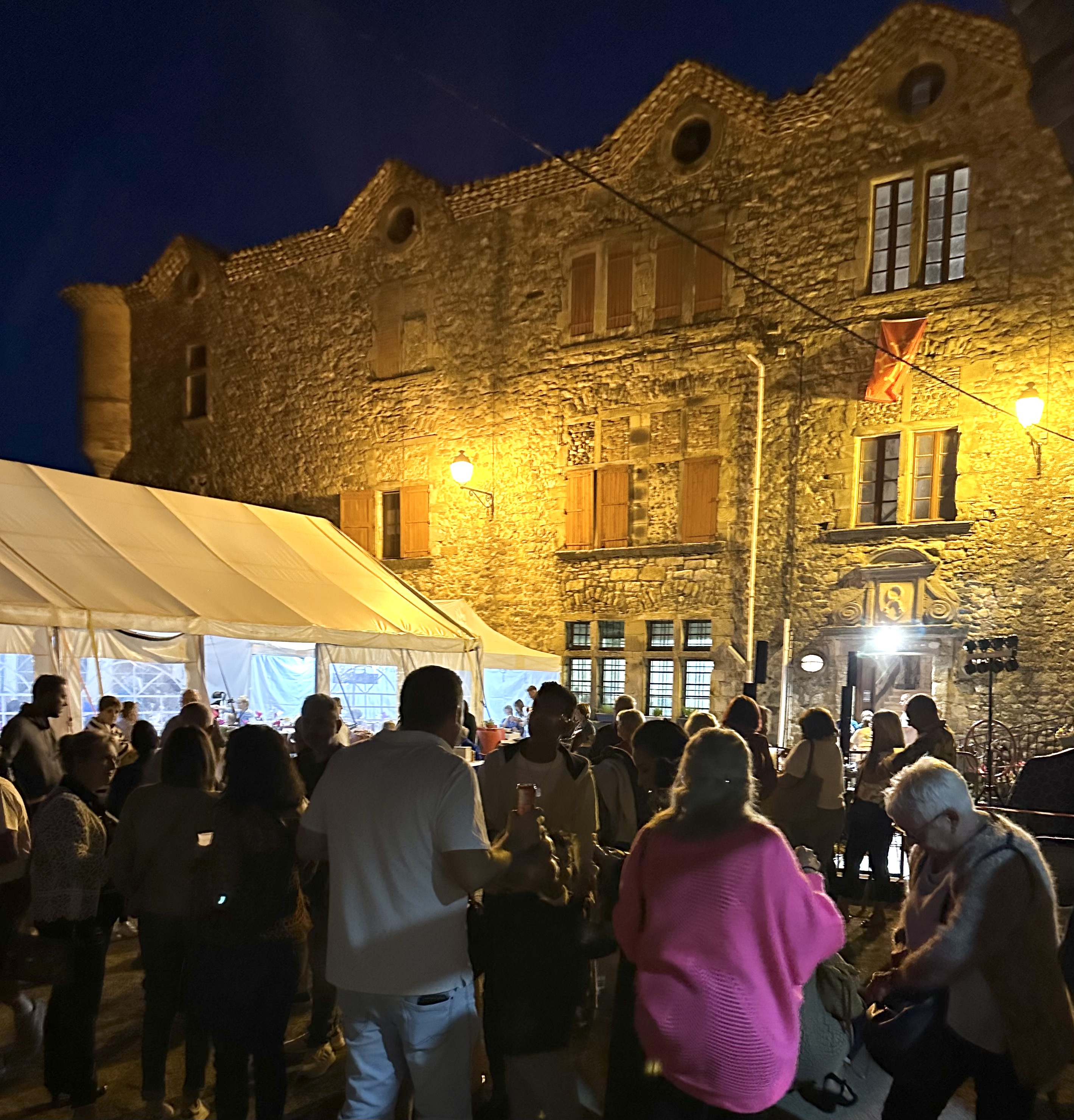 Cour intérieure du Château du Pradel