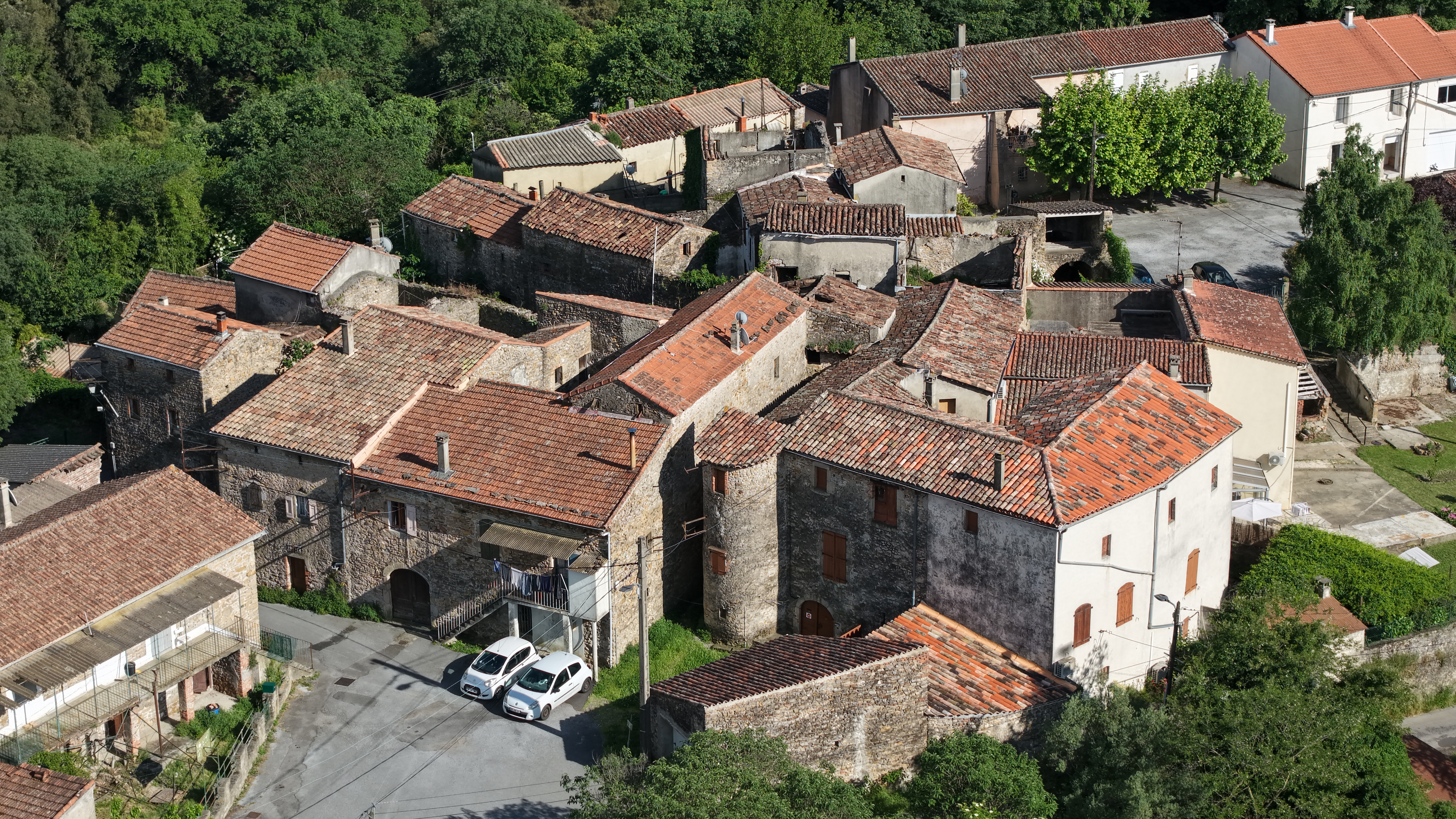 Vue aérienne du hameau de Malbosc