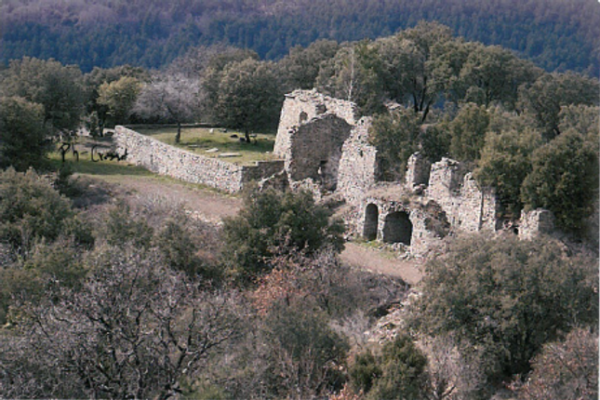 Vue du hameau de Saint-Andéol de Trouillas